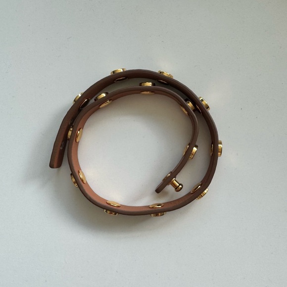 Tan Leather Tory Burch Logo Bracelet - Picture 2 of 7